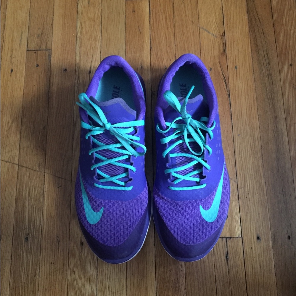 Nike Running Sneakers 🏃‍♀️